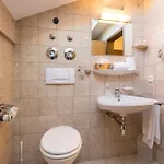 Steingroever Apartman *